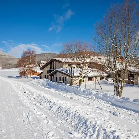 Hotel Logis Le Vernay 3*