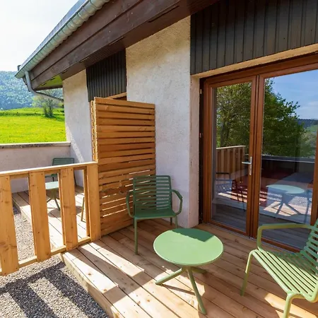 Hotel Logis Le Vernay 3*