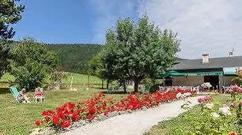 Hotel Logis Le Vernay 3*